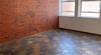 Great for first time buyer or investment